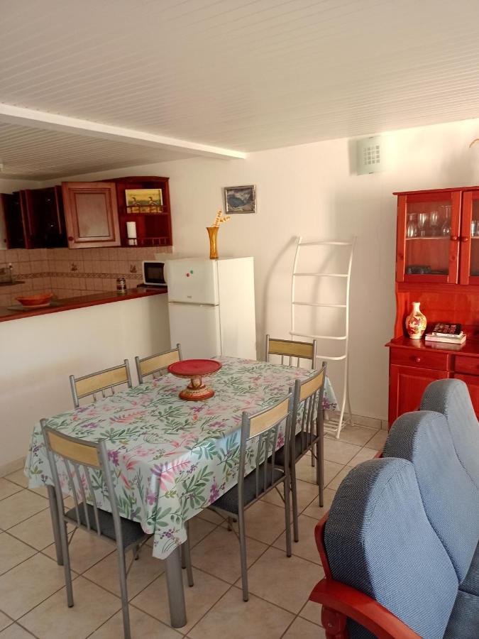 Charmant Appartement Verdoyant Le Morne-Vert Kültér fotó