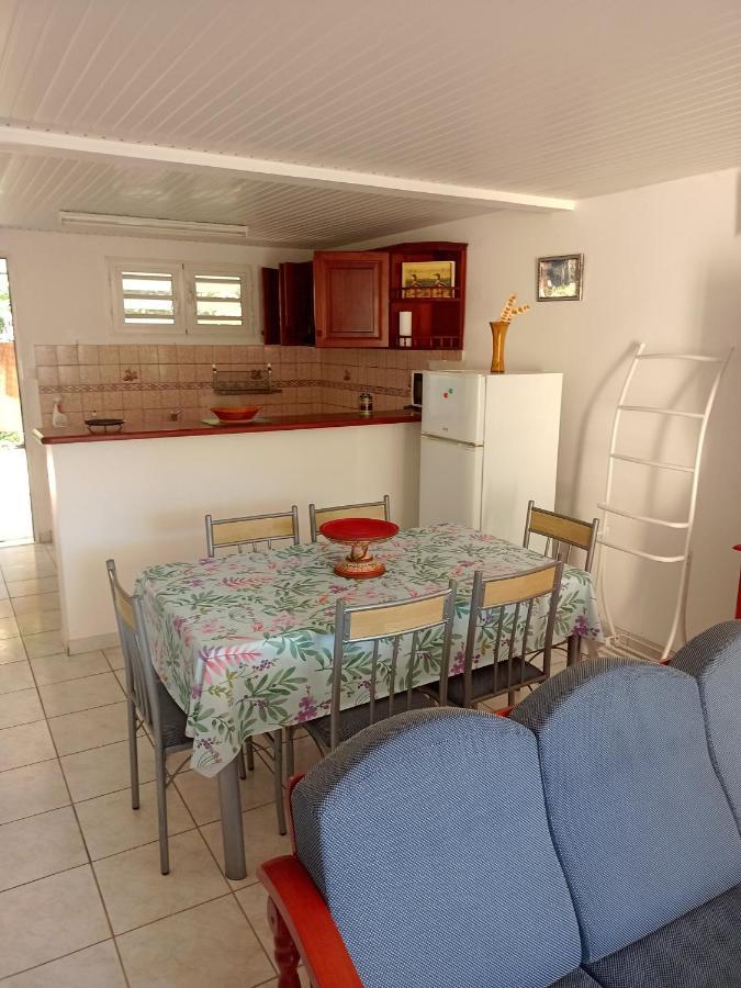 Charmant Appartement Verdoyant Le Morne-Vert Kültér fotó